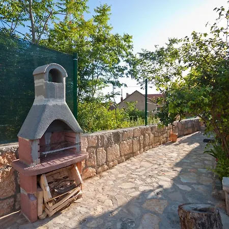 Authentic Stone House Jeanette Holiday home