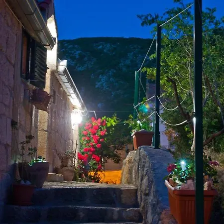 Authentic Stone House Jeanette